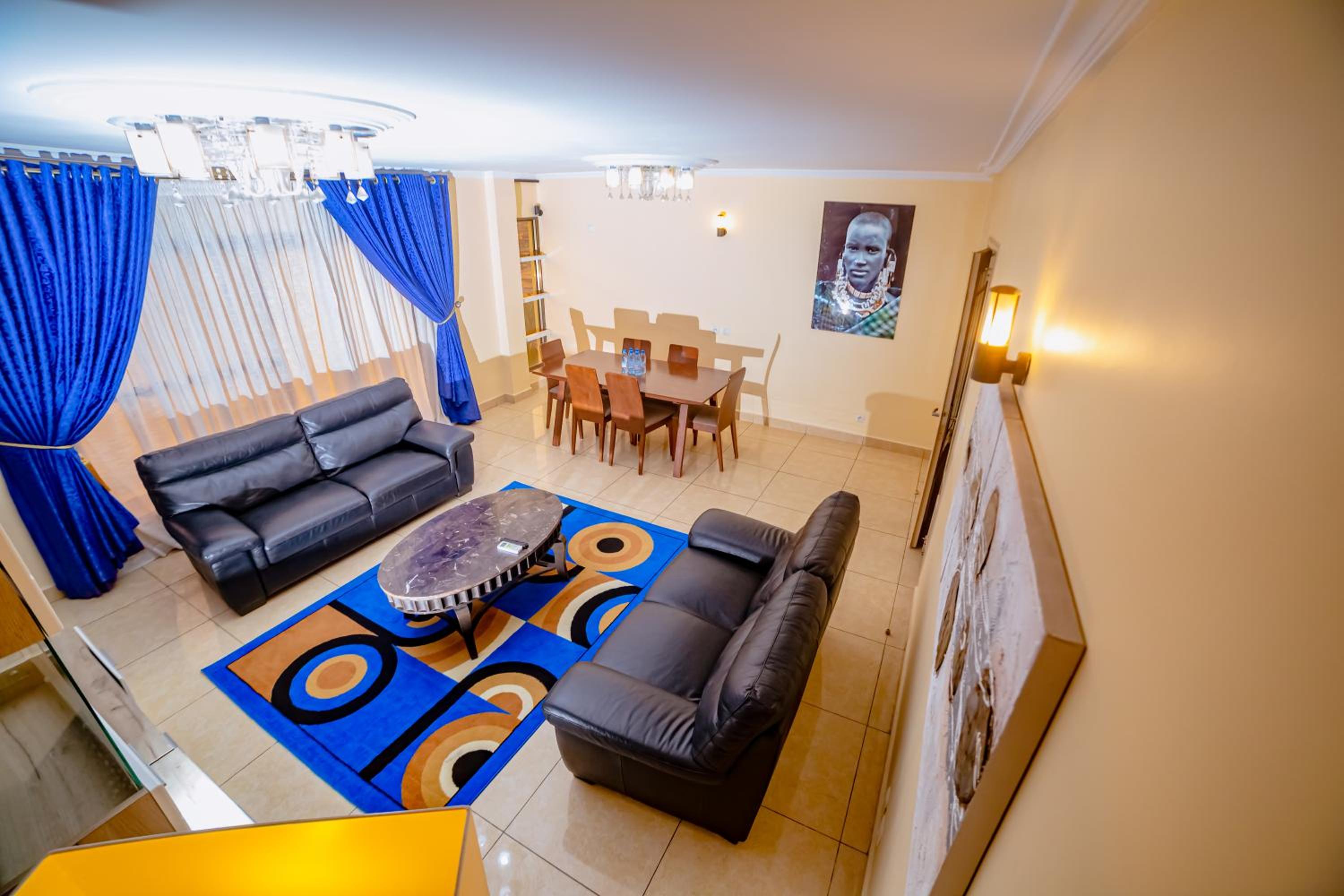 LOUMIA RESIDENCY BONAPRISO