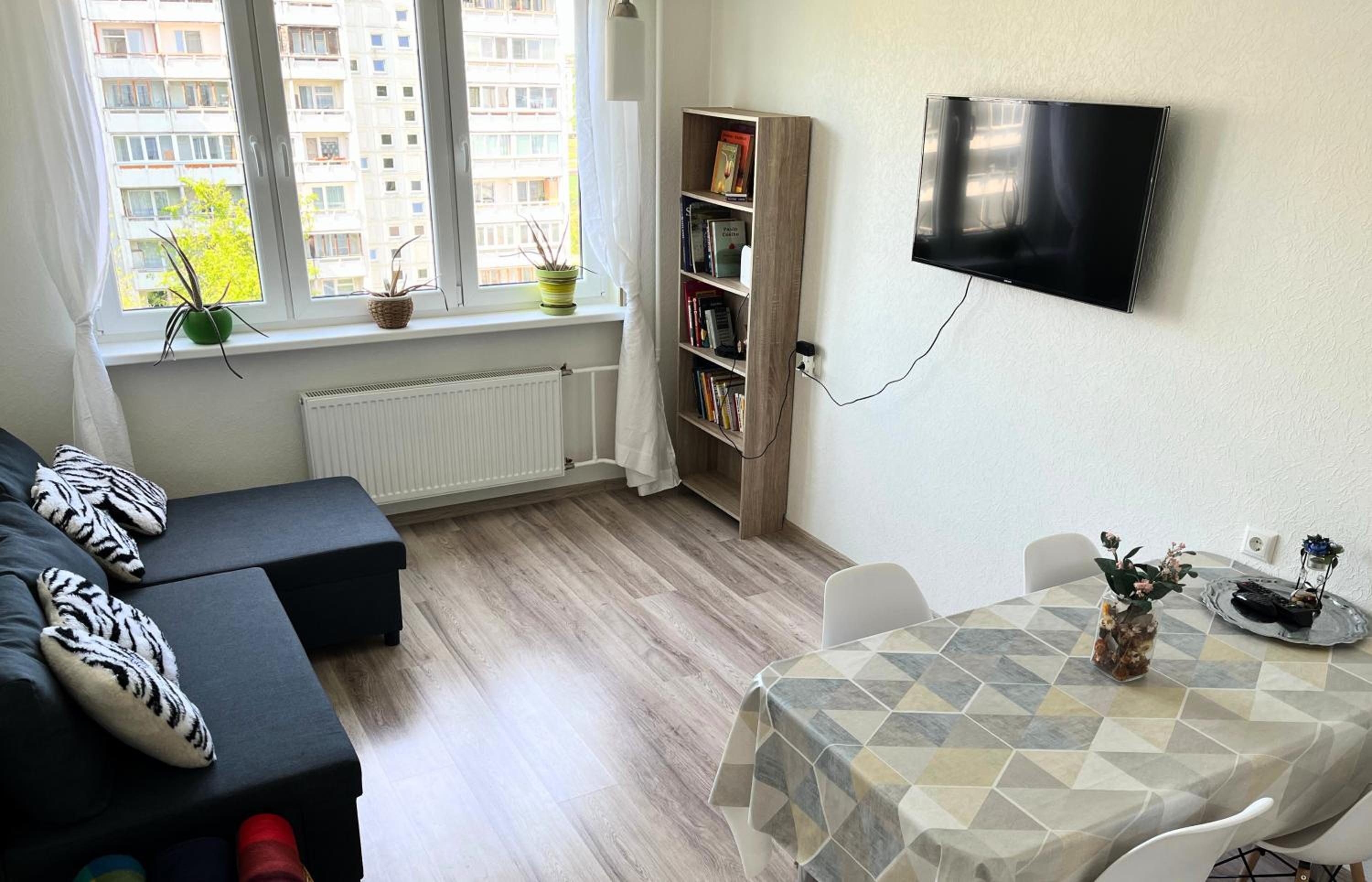 Photo 6