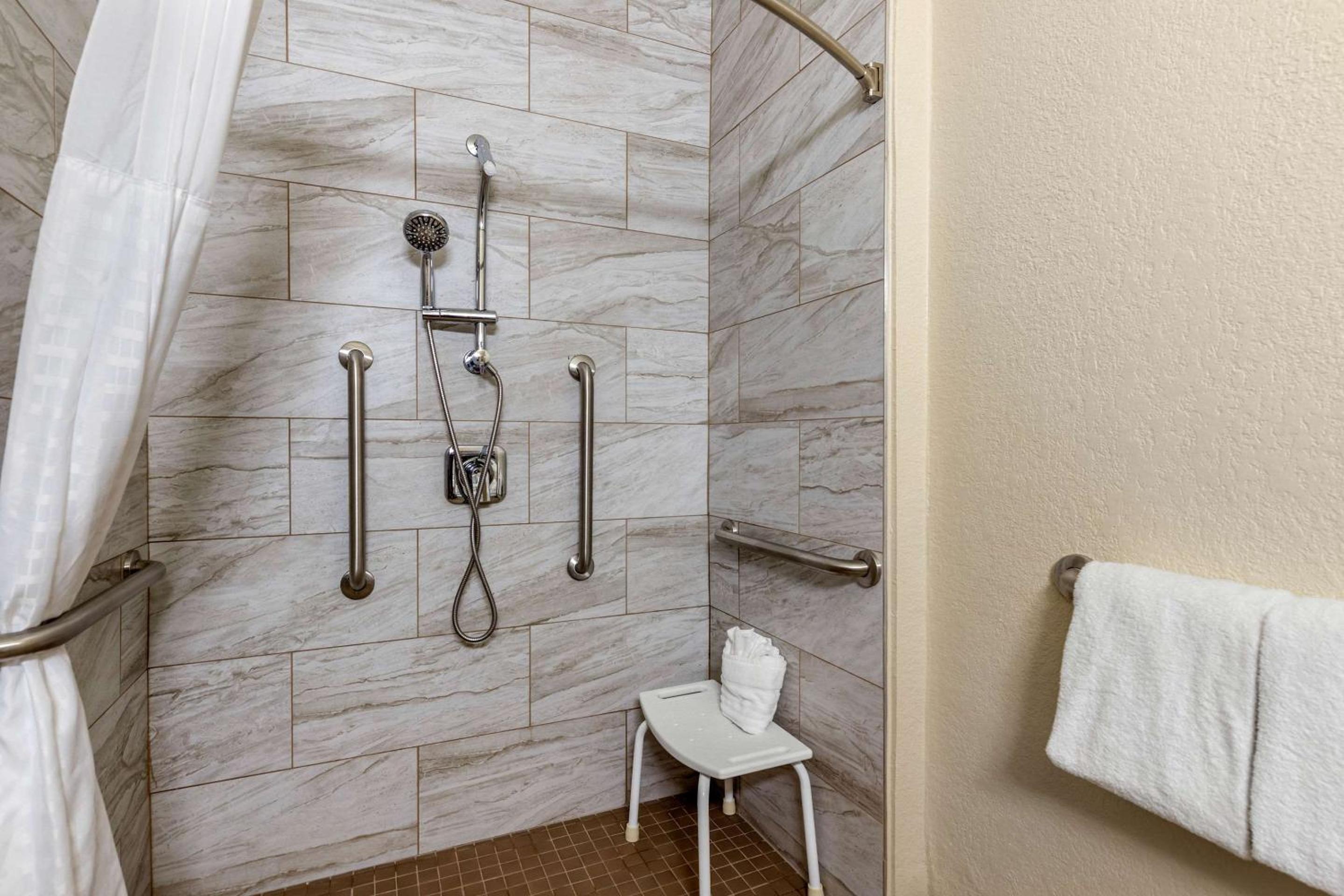 Comfort Suites San Antonio Airport North-4