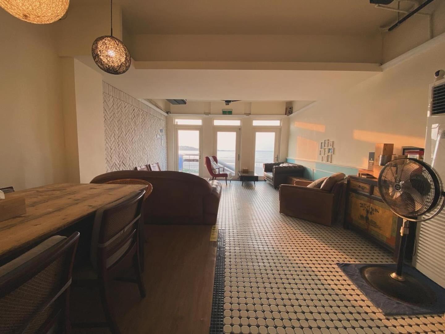 Chill Chill House
