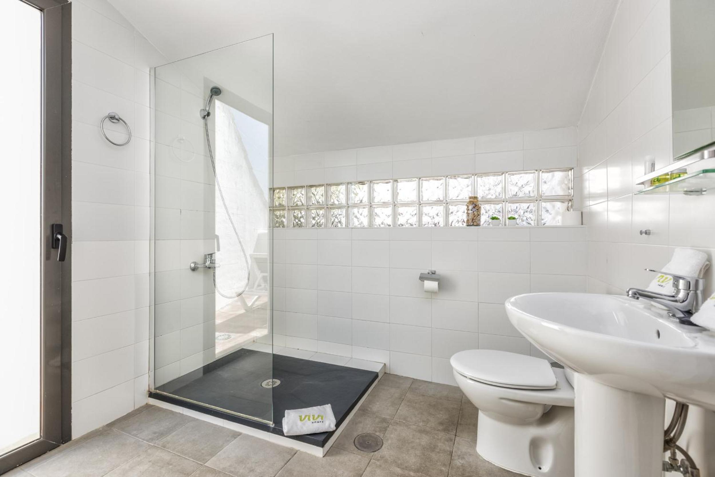 ViVi Homes - La Roca Pool, Terrace, Golf & Sea View