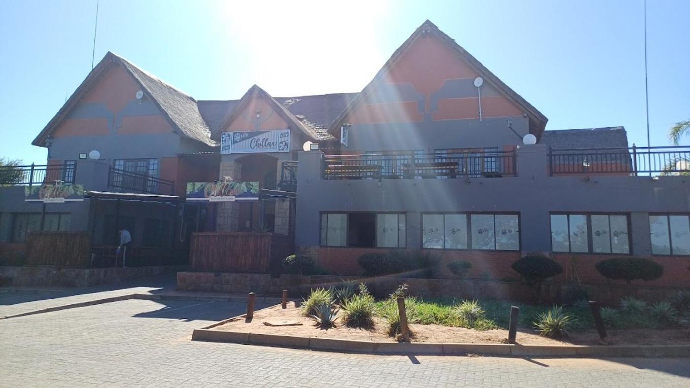 Best overnight modern & private with King size bed