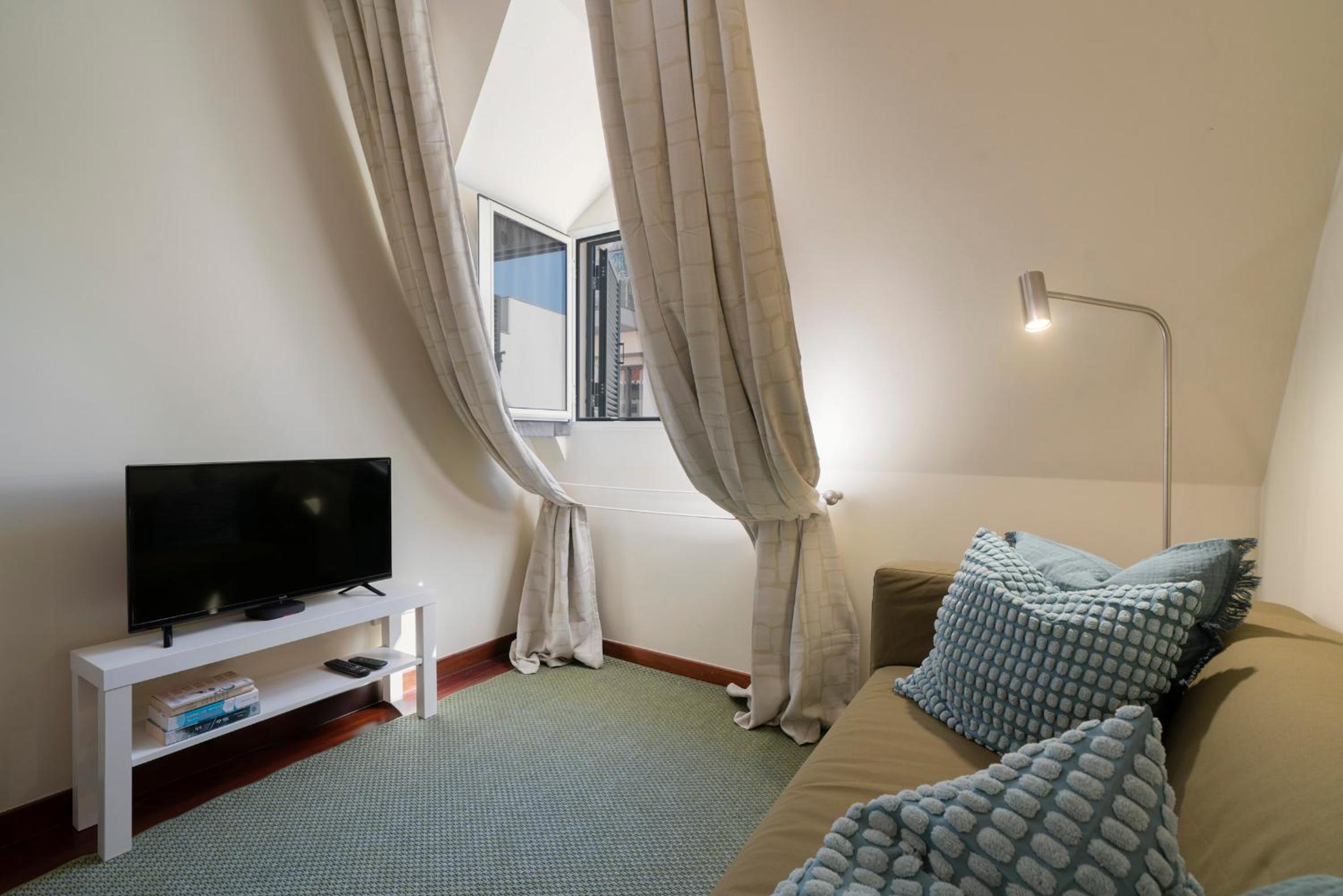 Apartamento do Carmo by An Island Apart
