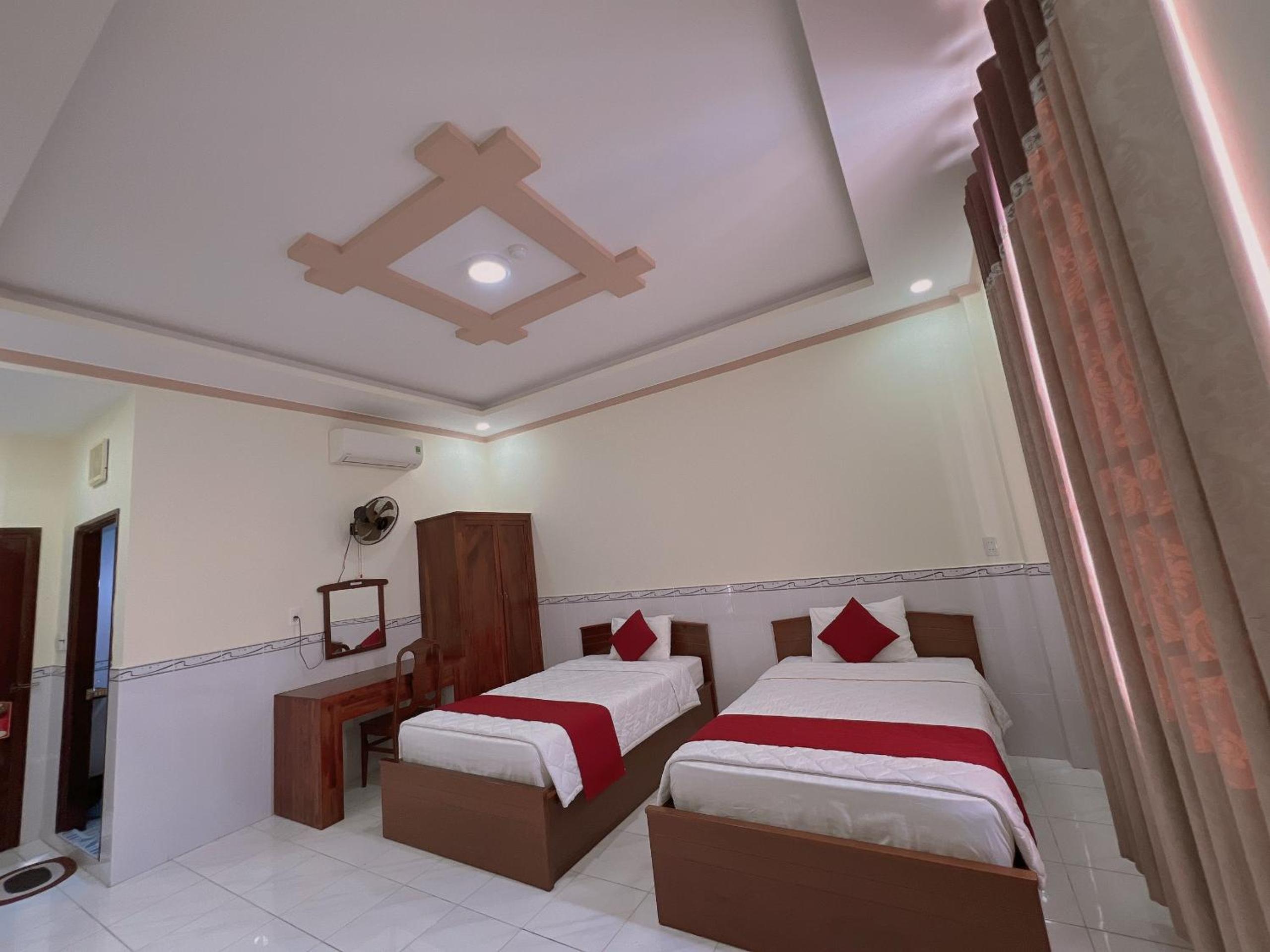 Hoang Duc Hotel