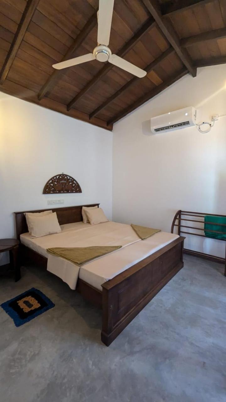 Aurora Villa Ahangama view 3
