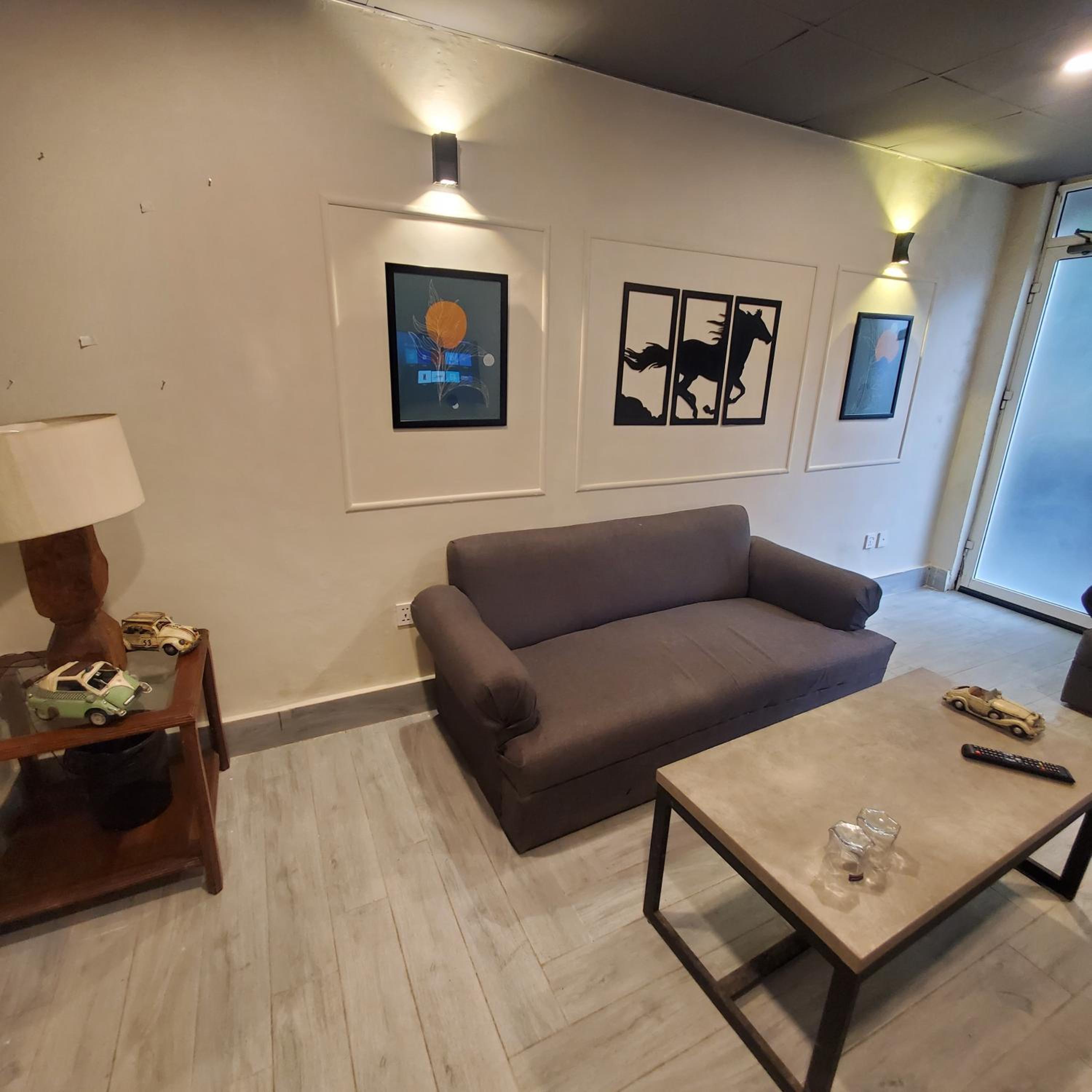 Private Apartment F-8