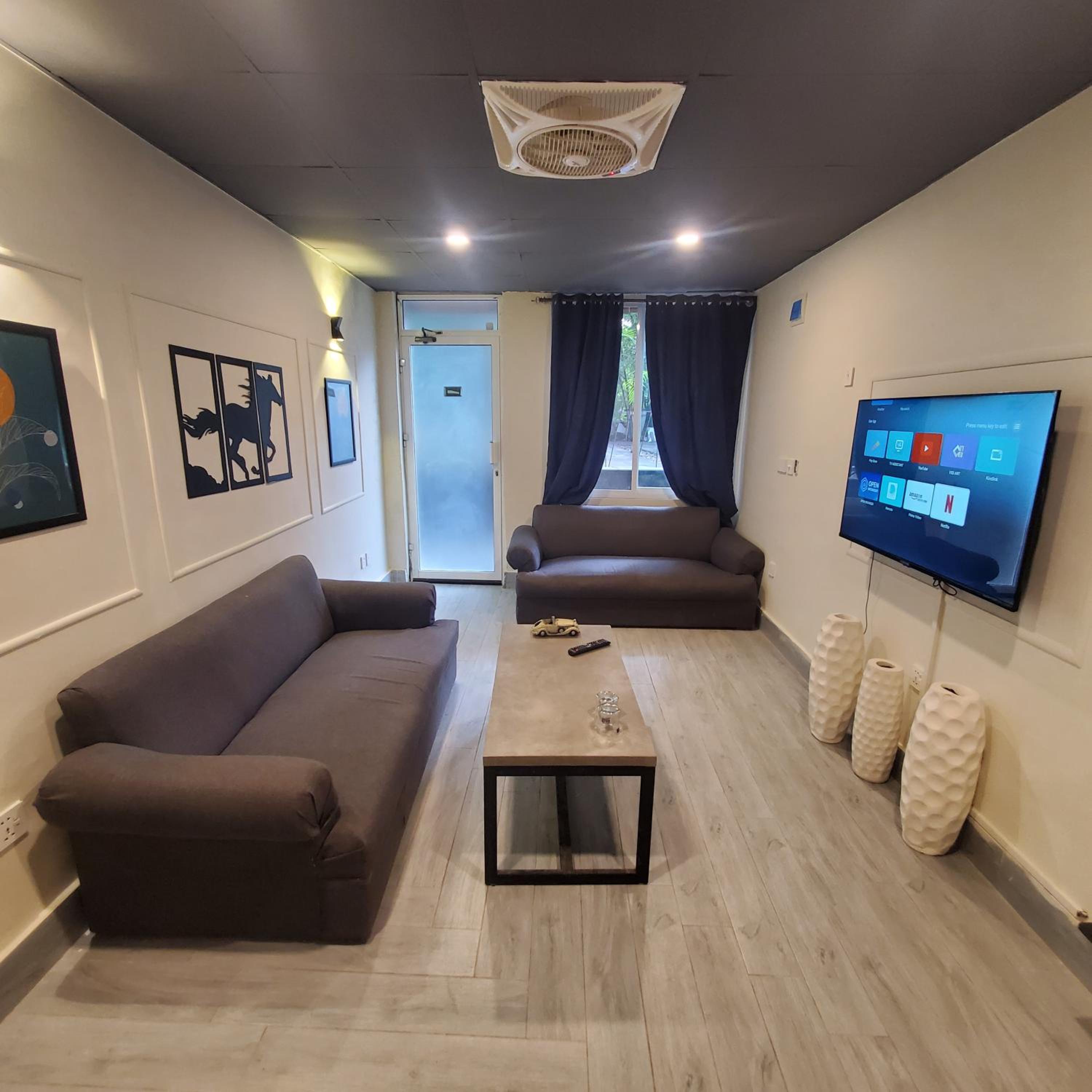 Private Apartment F-8