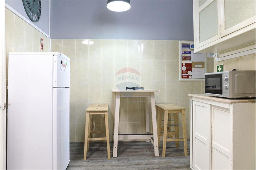 Vanilla 5BR Downtown Lisbon - Prime Location view 4