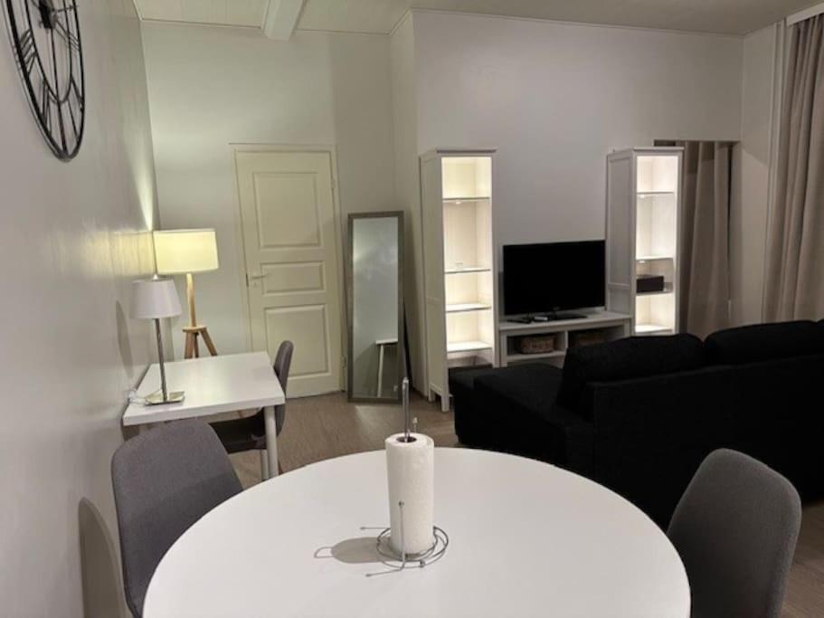 City Apartment private entrance