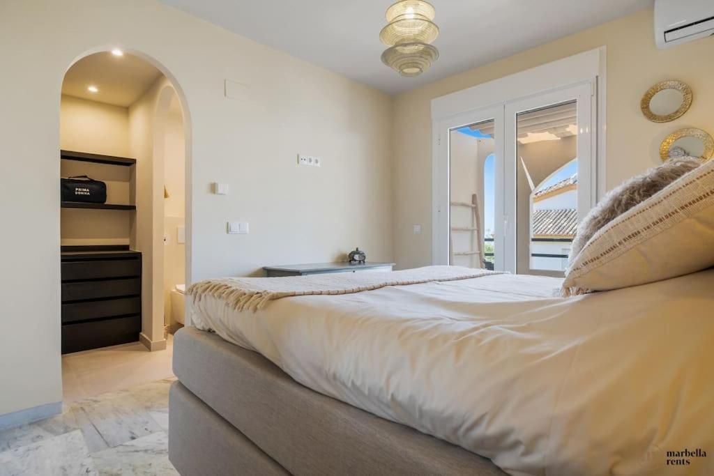 Costabella Townhouse Ref #82
