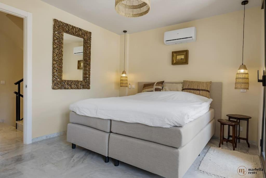 Costabella Townhouse Ref #82
