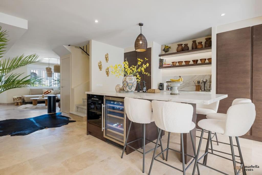 Costabella Townhouse Ref #82