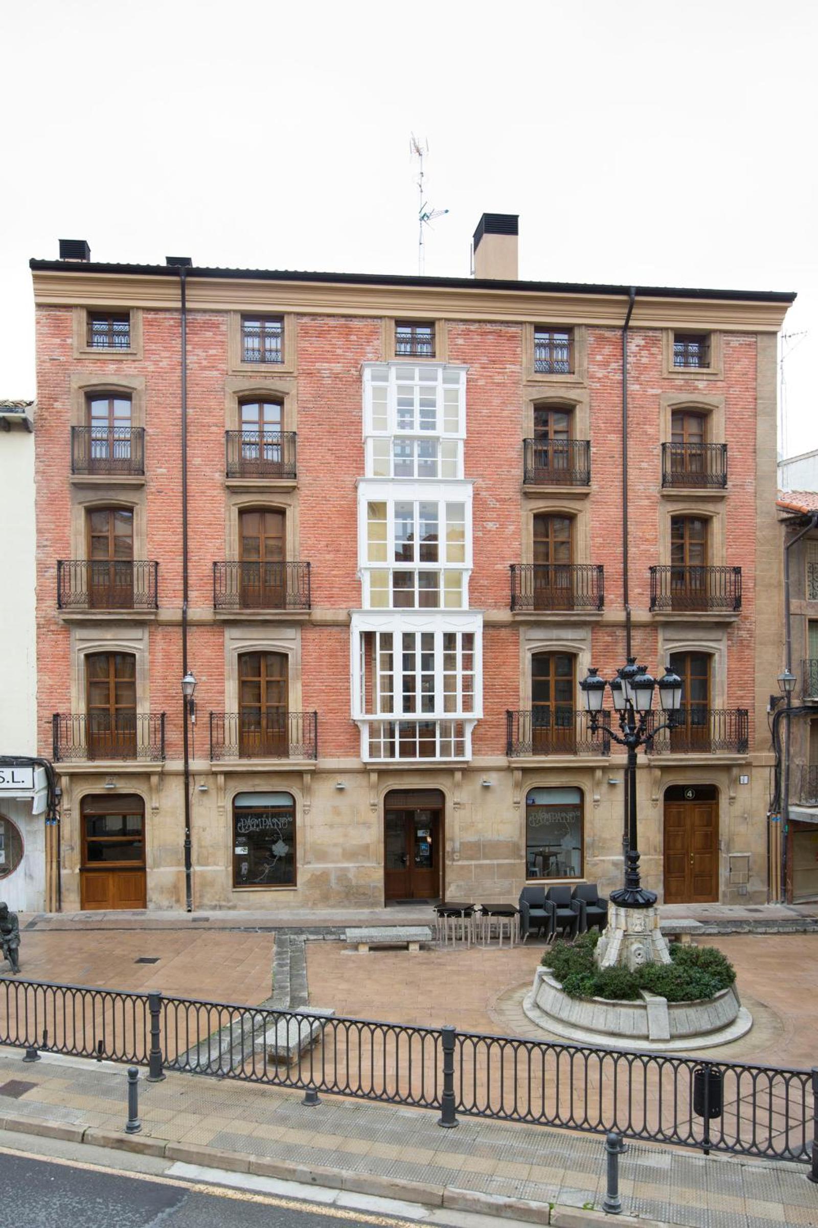 Apartamentos Señorio de Haro 3000