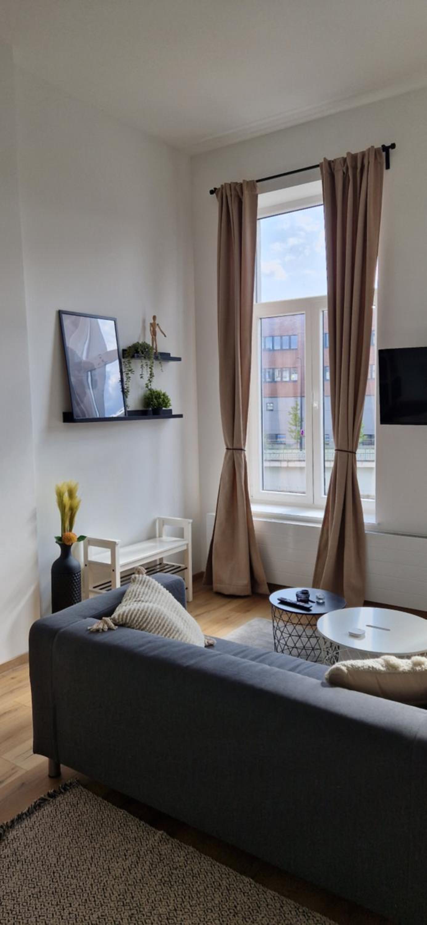 Charleroi Cozy Home