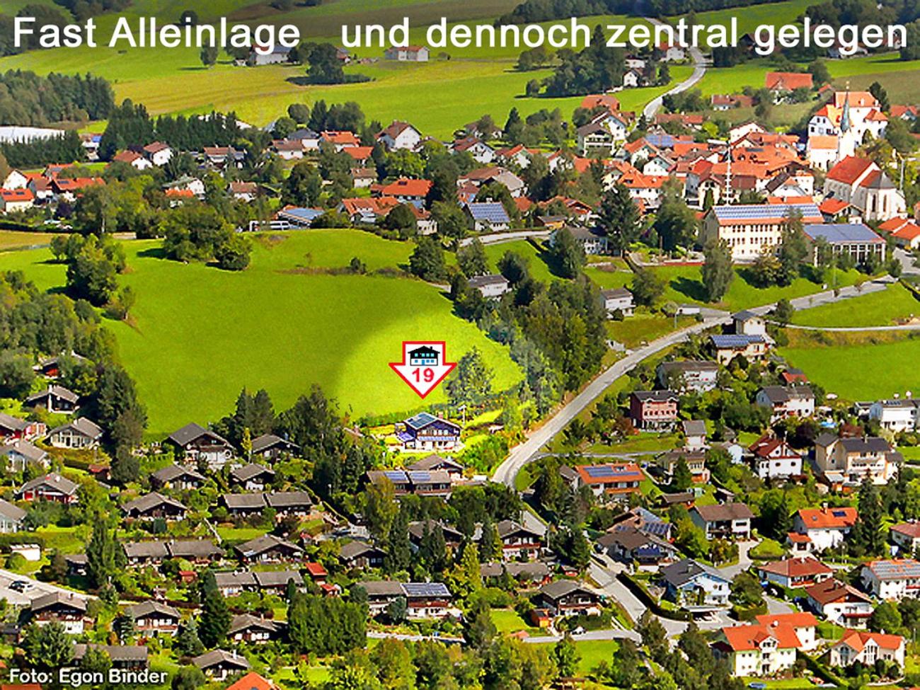 BayerischerWald-Ferien-Blockhaus-Panoramablick-Grafenau Haus im Wald-Vogelthenne 19, fast Alleinlage-ILZtal-Blick nähe Rothauer, Saldenburger, Ebenreuther 