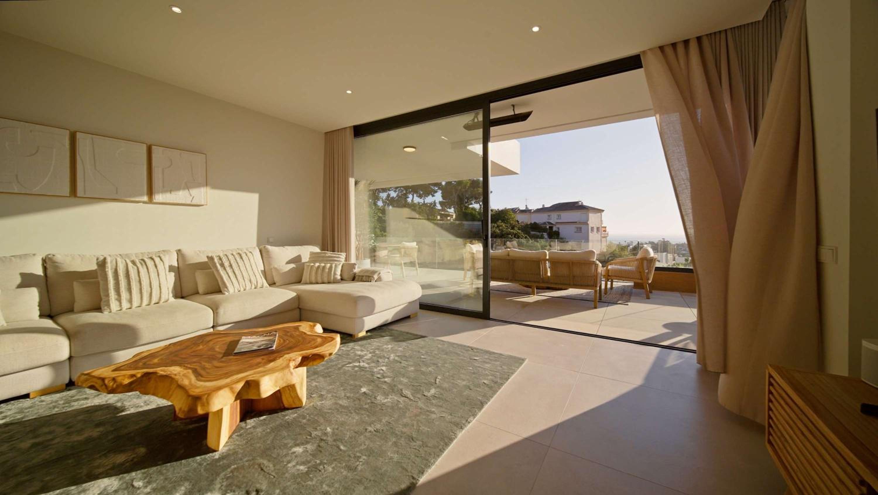 Casa Sol Luxury Rooftop Penthouse Gym Spa Pools