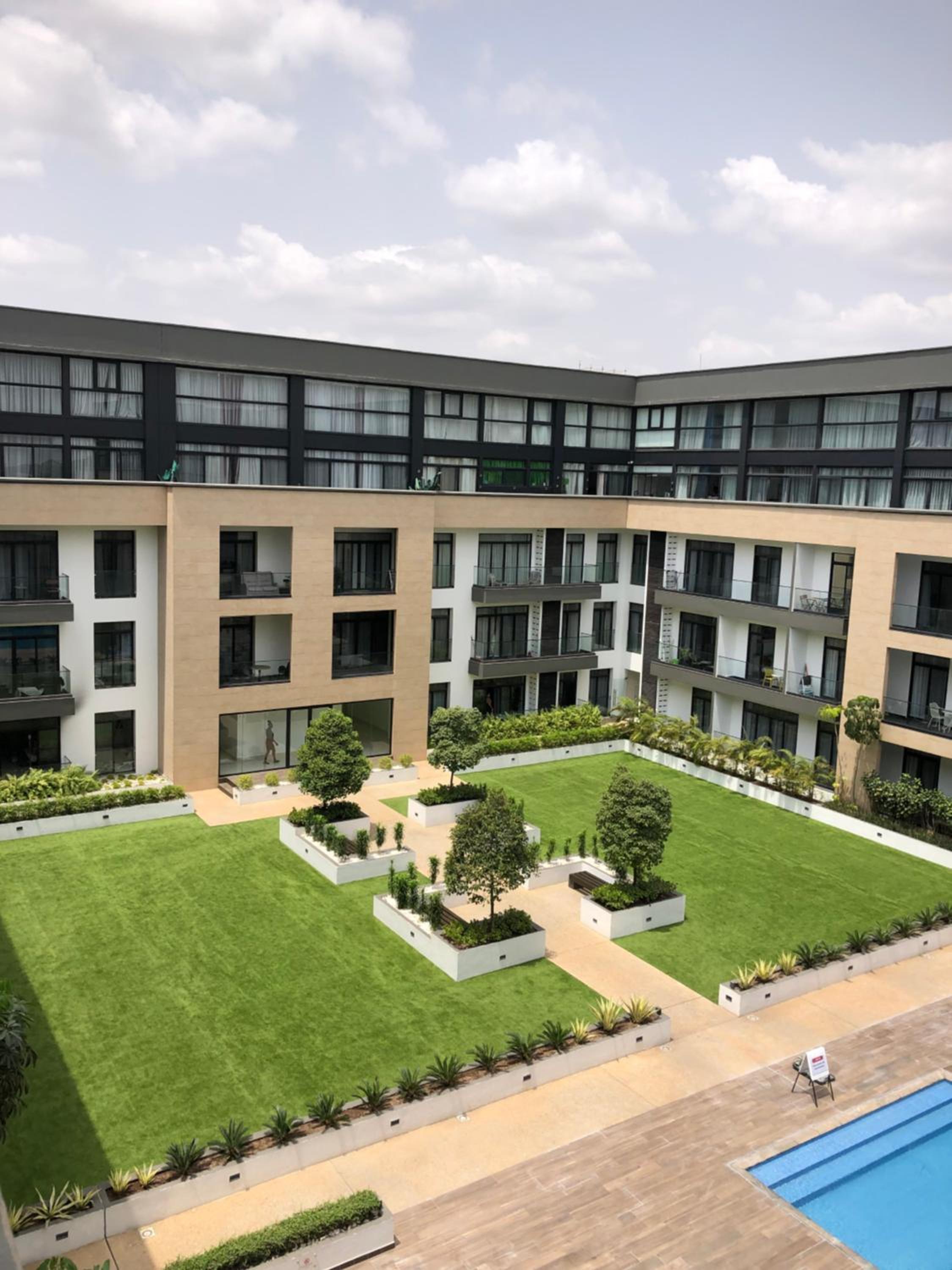 Embassy gardens by Cosy Retreat Apartments