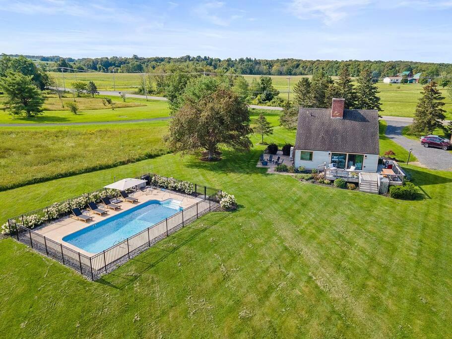 3BR 2BA Colonial Charm Pool HouseLakeViews Gym Deck view 2