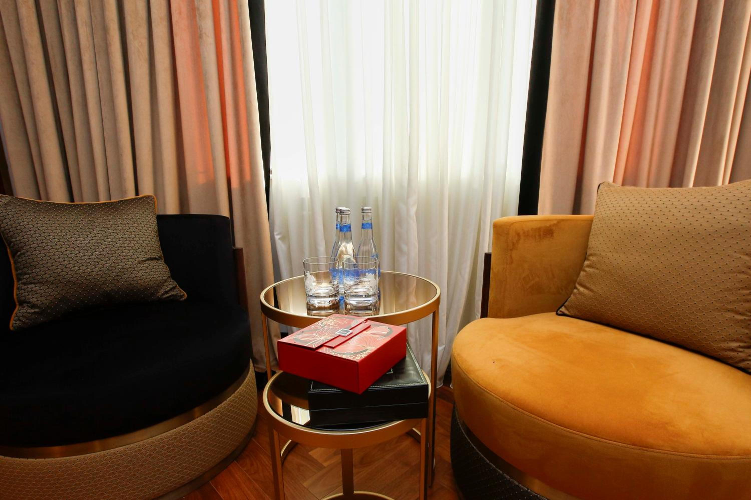 Luxury Baku center Apt