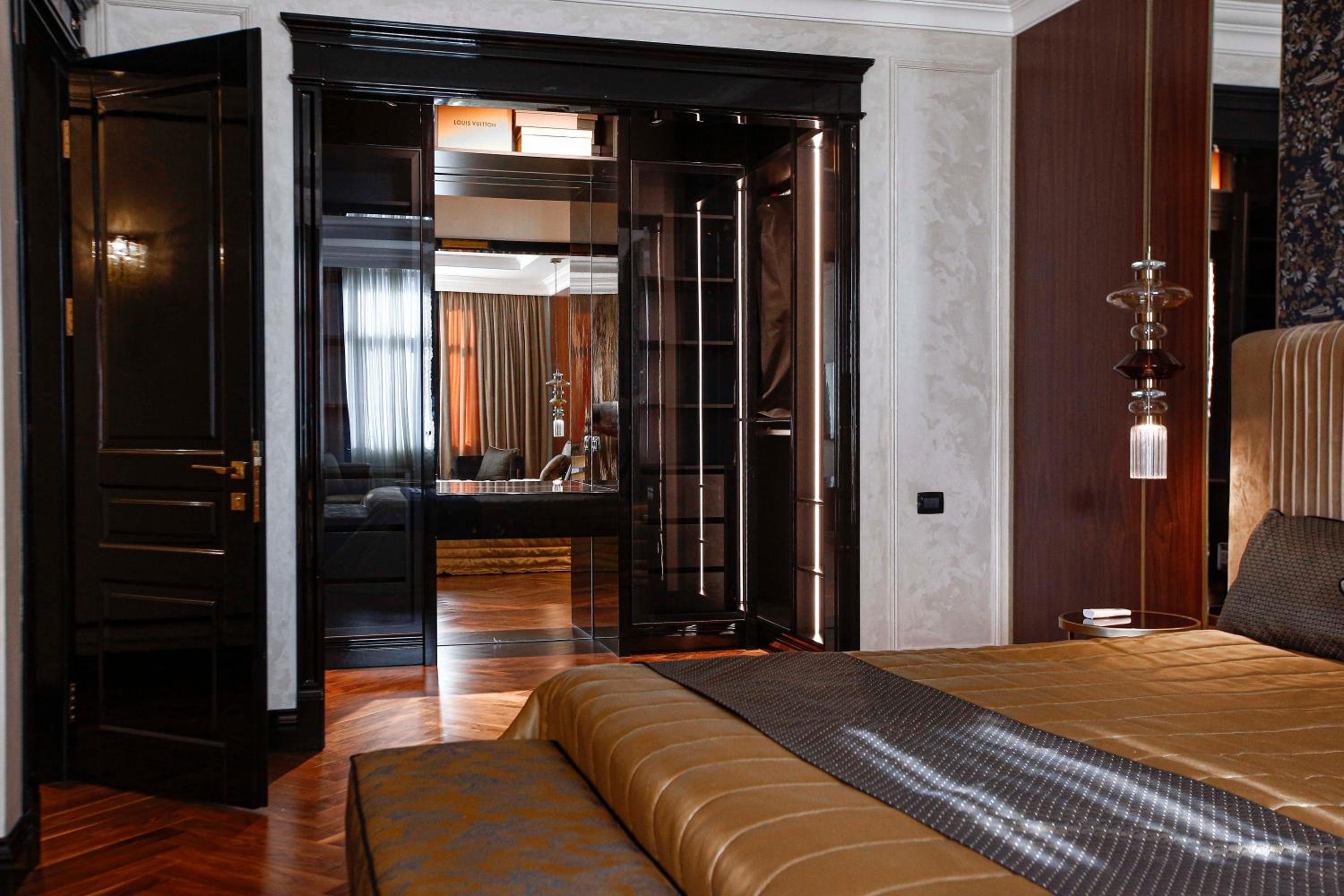 Luxury Baku center Apt