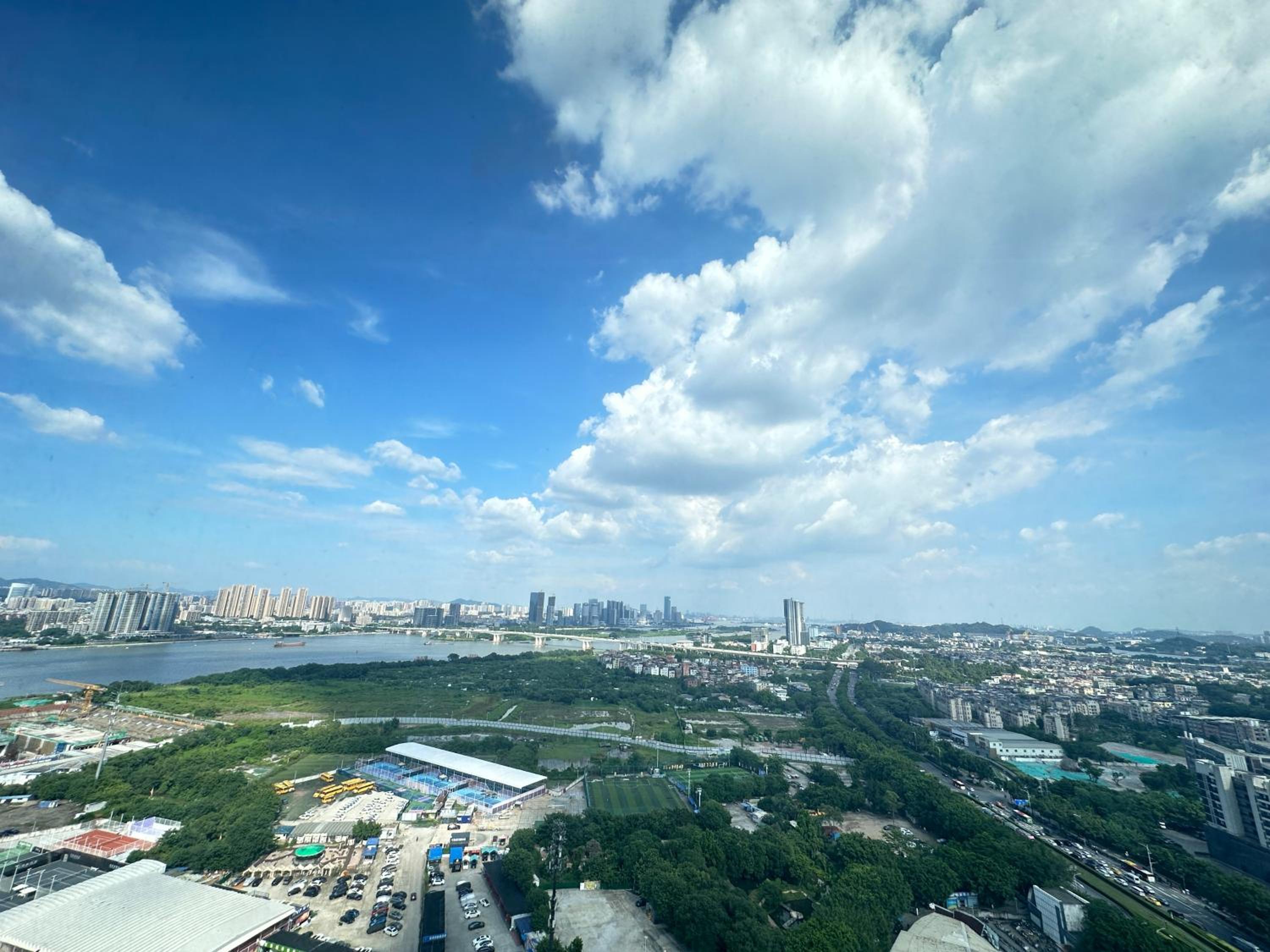 Guangzhou Phantom Oasis Apartments - Canton Fair Exhibition Area