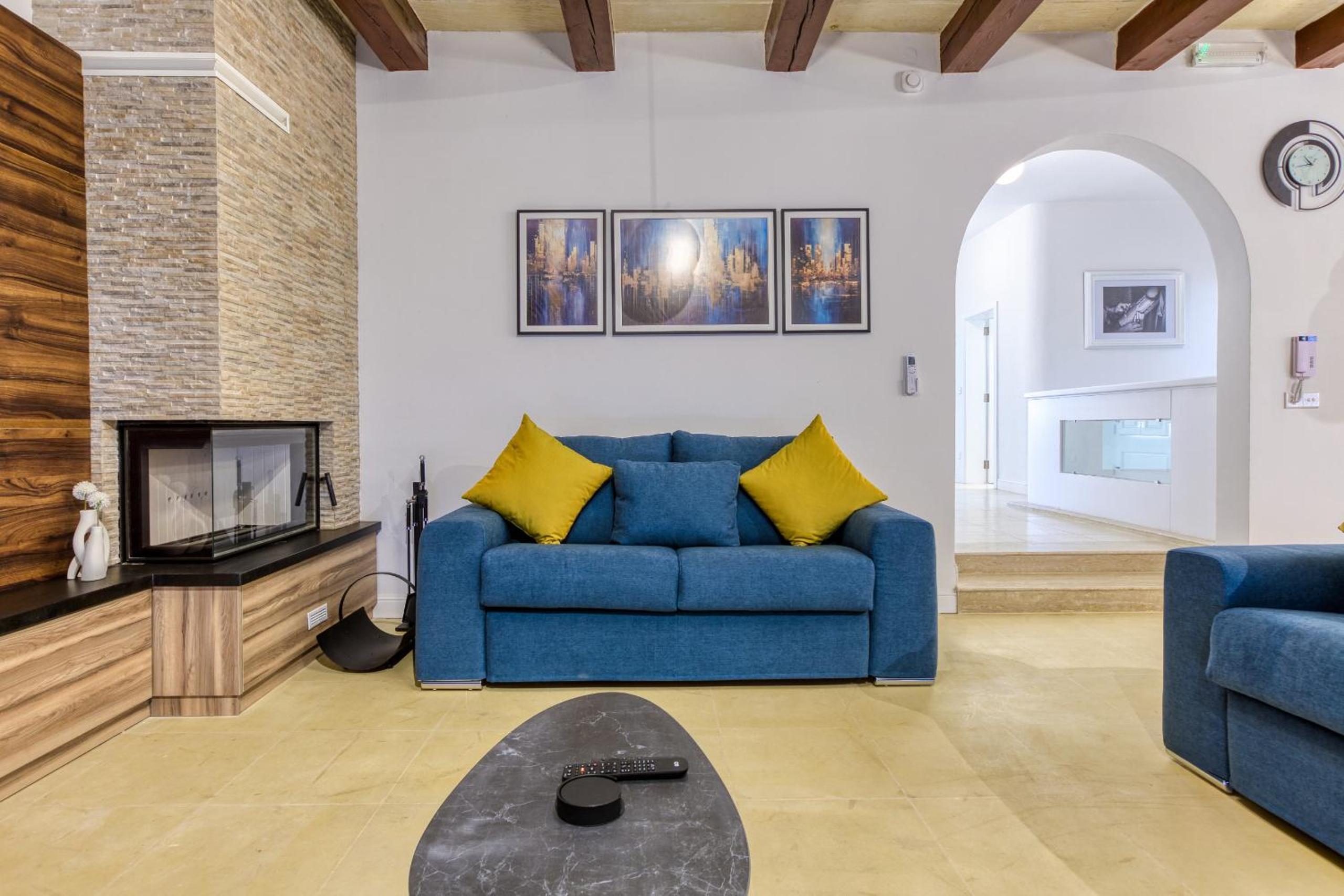 Ta Guza Holiday Home view 5