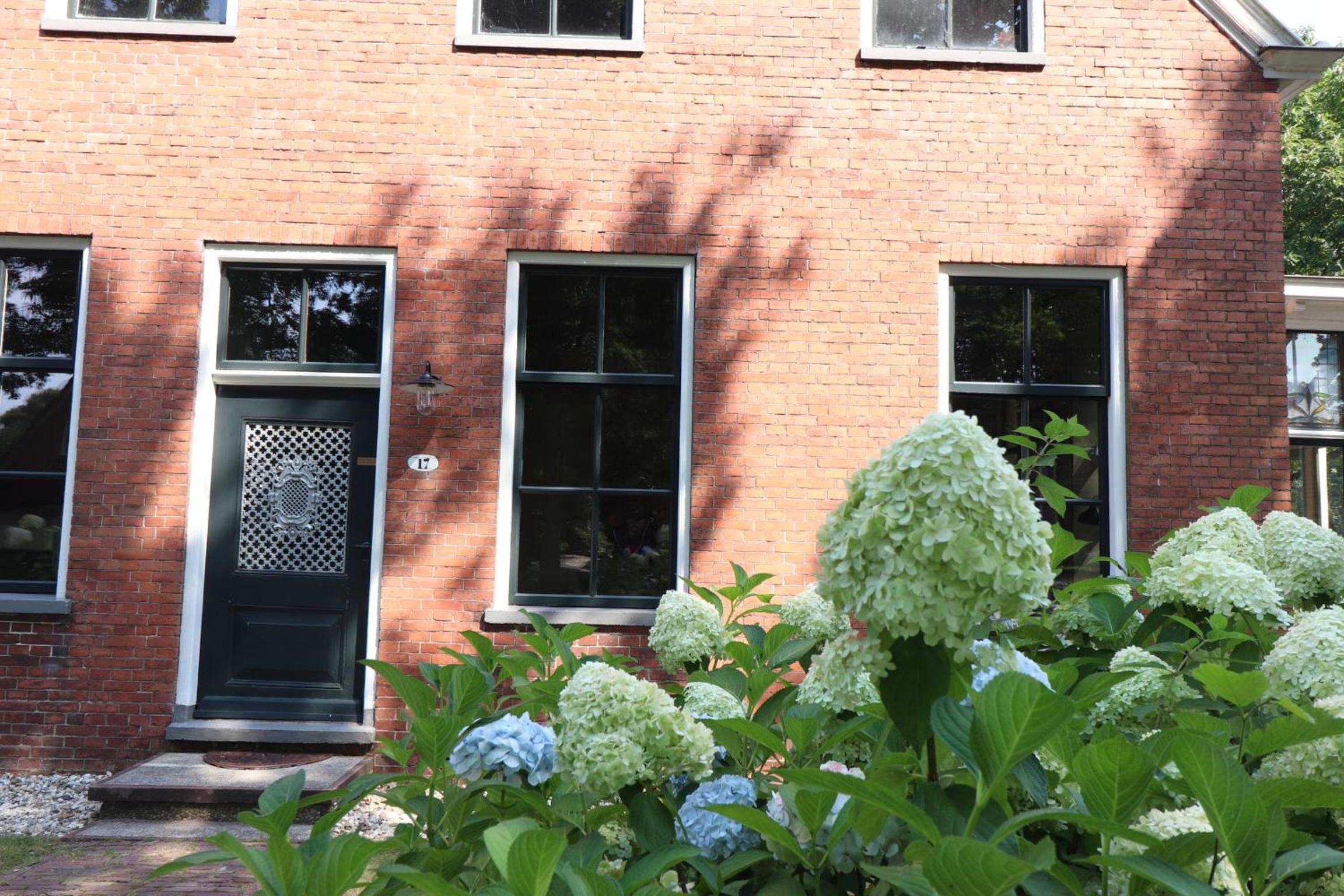 B&B In het Voorhuys view 2