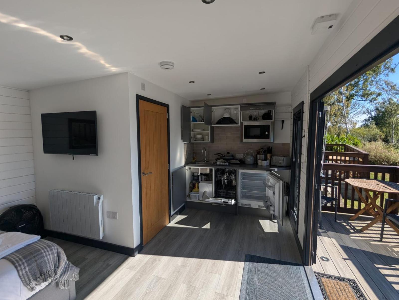 Shearsby Valley Lakes Accommodation