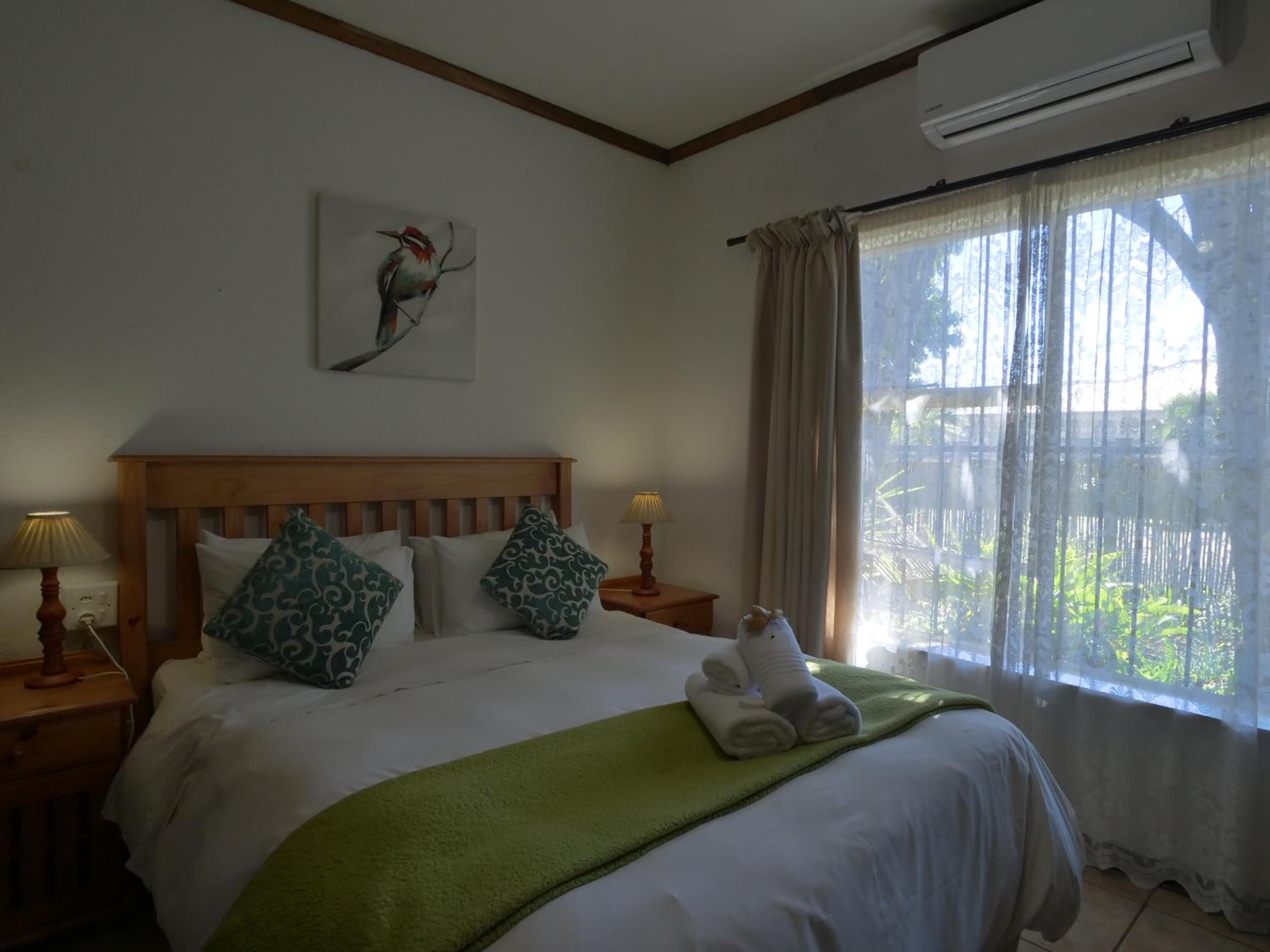 Autumn Breeze Manor Guest House