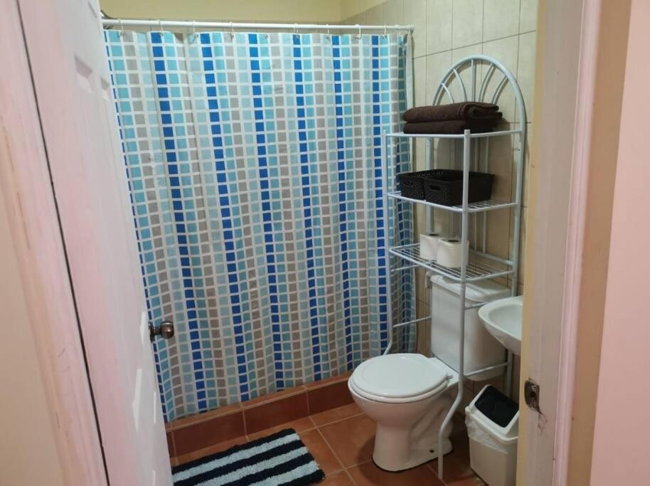 Hermoso Apartamento#1 en Condominio Vista Hermosa