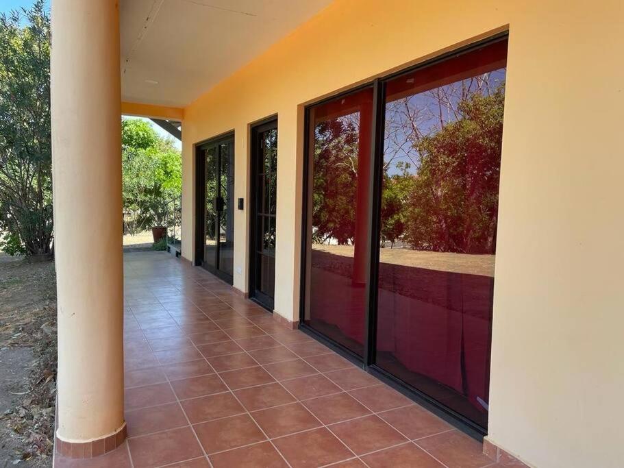Hermoso Apartamento#1 en Condominio Vista Hermosa