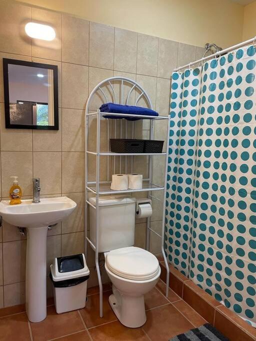 Hermoso Apartamento#1 en Condominio Vista Hermosa