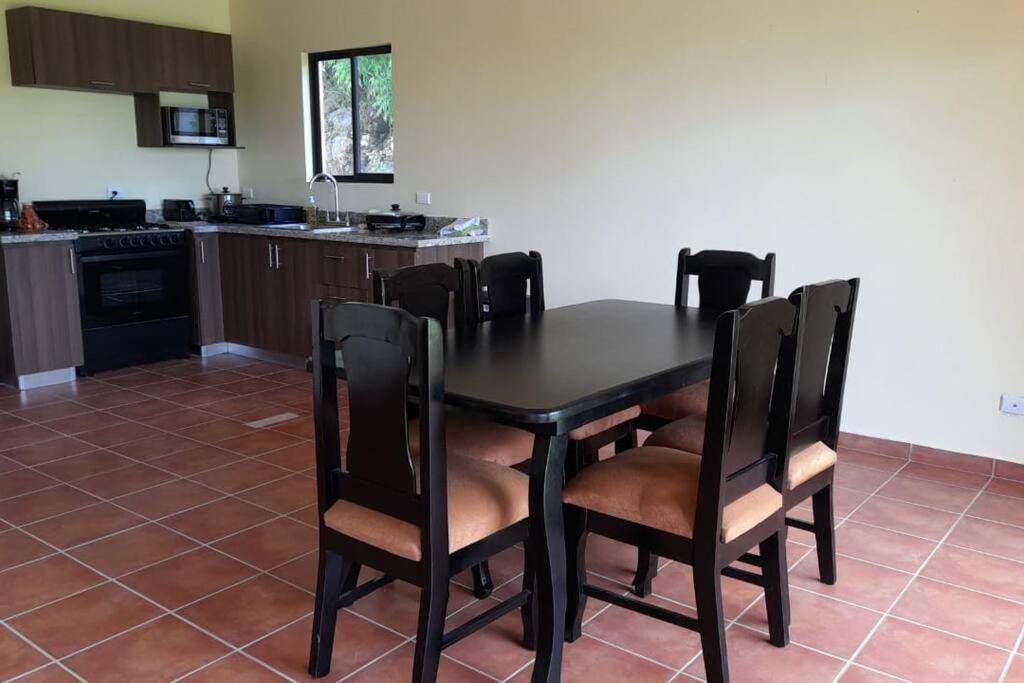 Hermoso Apartamento Condomino Vista Hermosa #2
