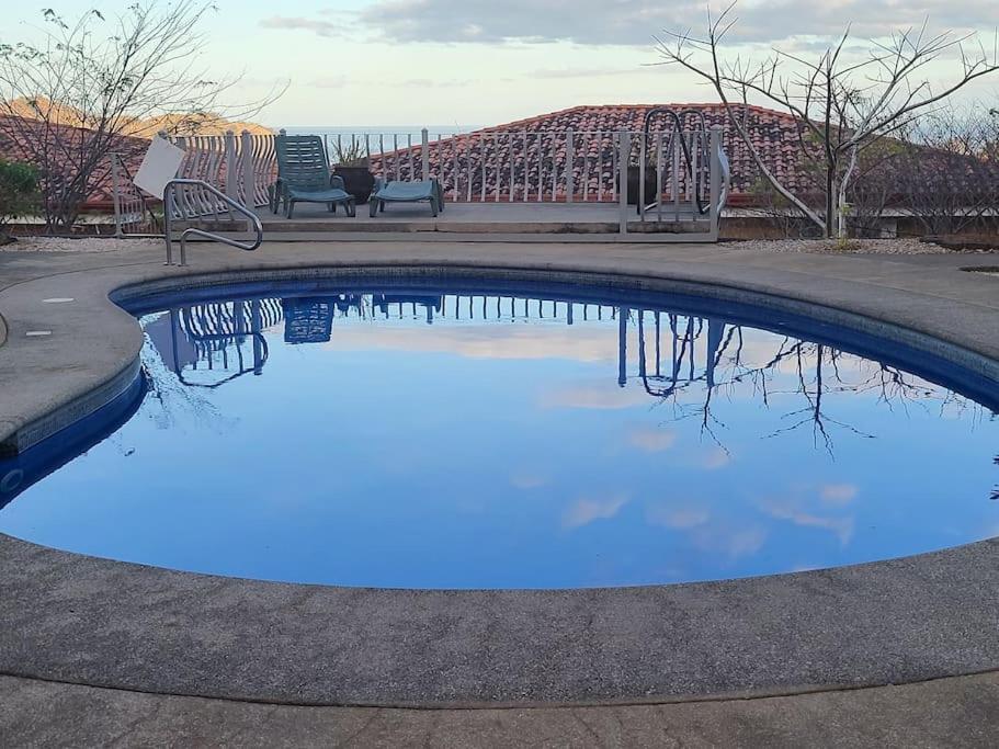 Hermoso Apartamento #5 en Condominio Vista Hermosa