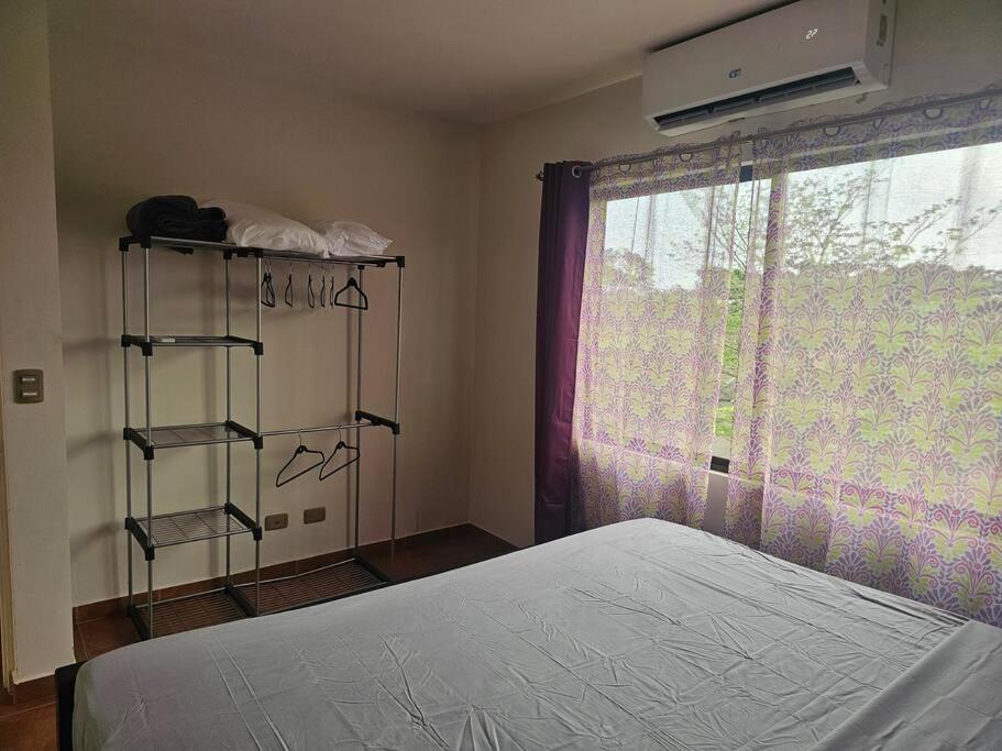 Hermoso Apartamento #5 en Condominio Vista Hermosa