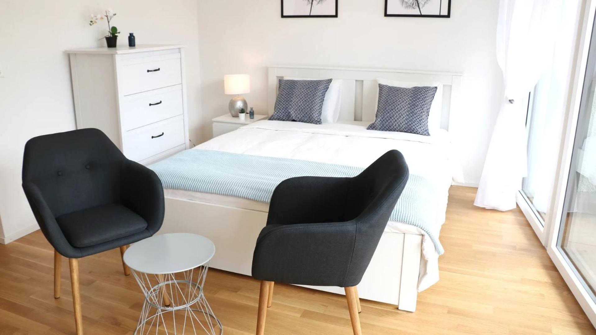 Lausanne City Center Apartments, Minutes Away from the Lake! AM53