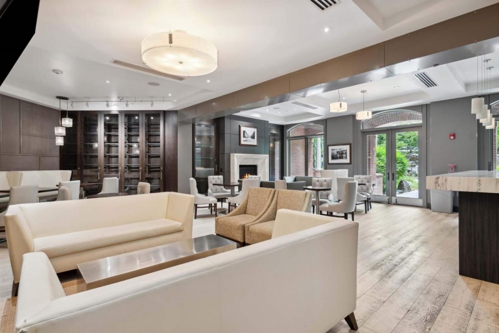 Aspen Mountain Residences, 2 Bedroom Luxury Residence Club Condo