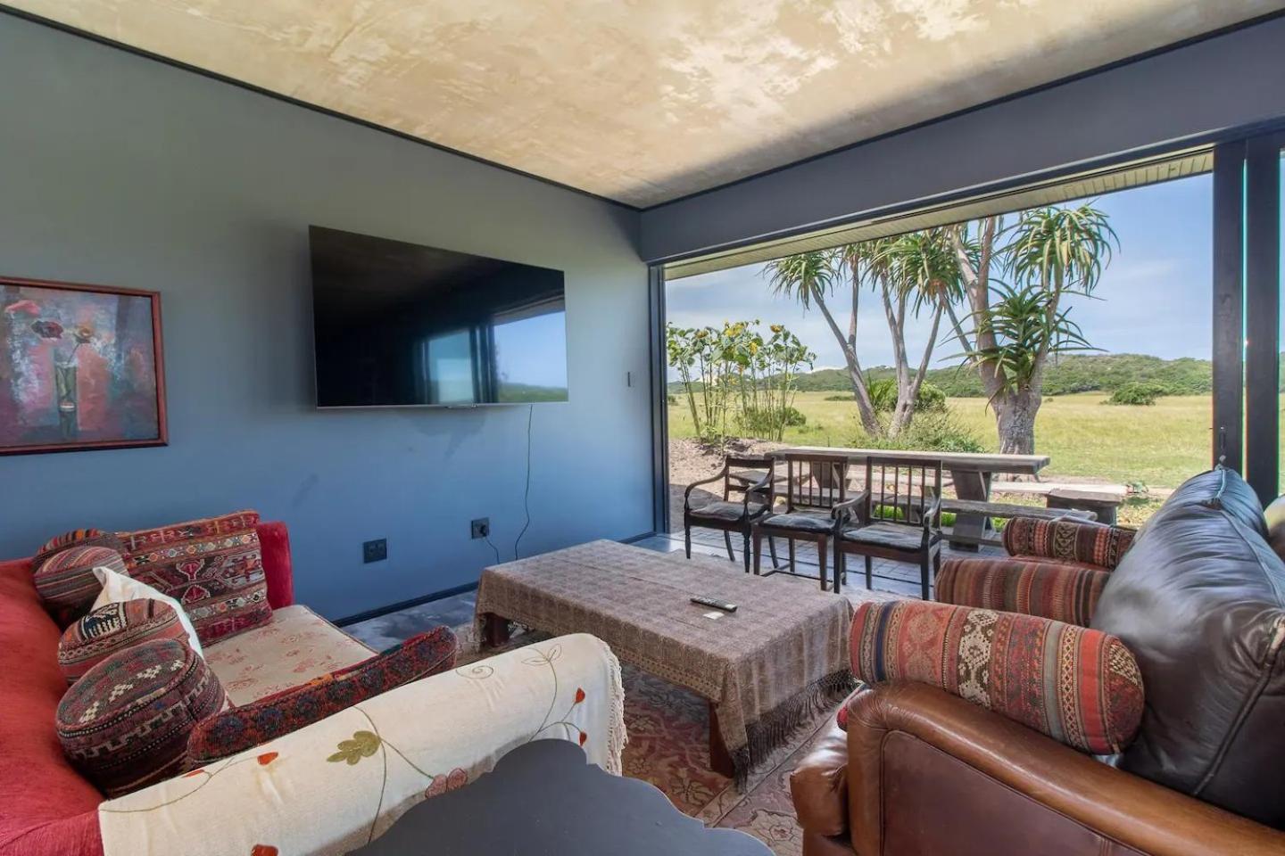 Kenton Eco Lodge view 5