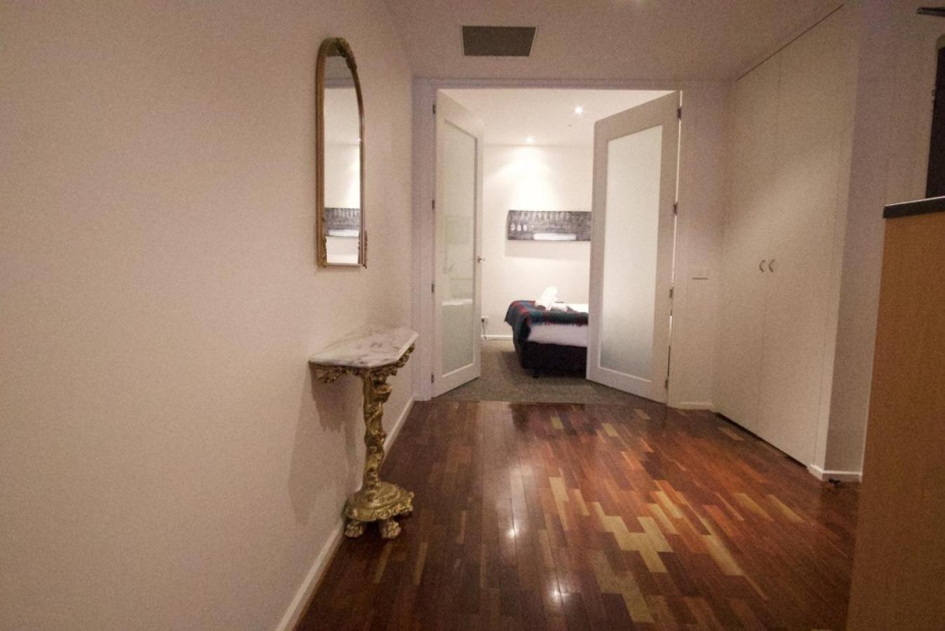 Charming 2-Bedroom, Apartment in Inner Melbourne