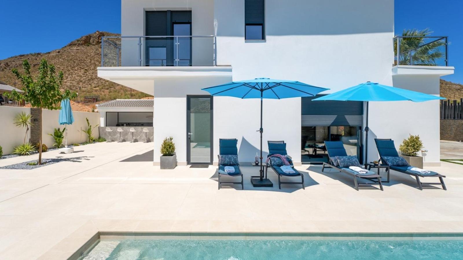 Casa Valdearenas Iznájar by Ruralidays