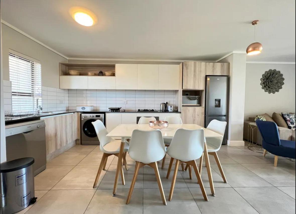Stylish waters edge apartment