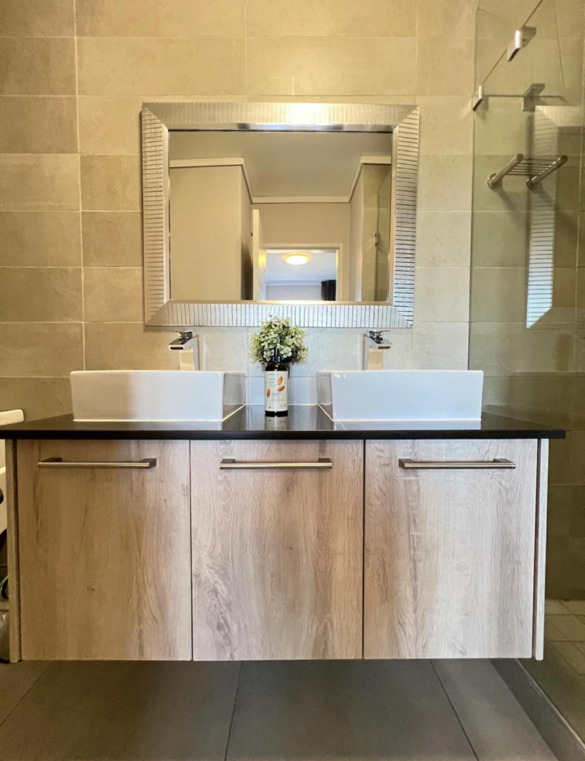 Stylish waters edge apartment