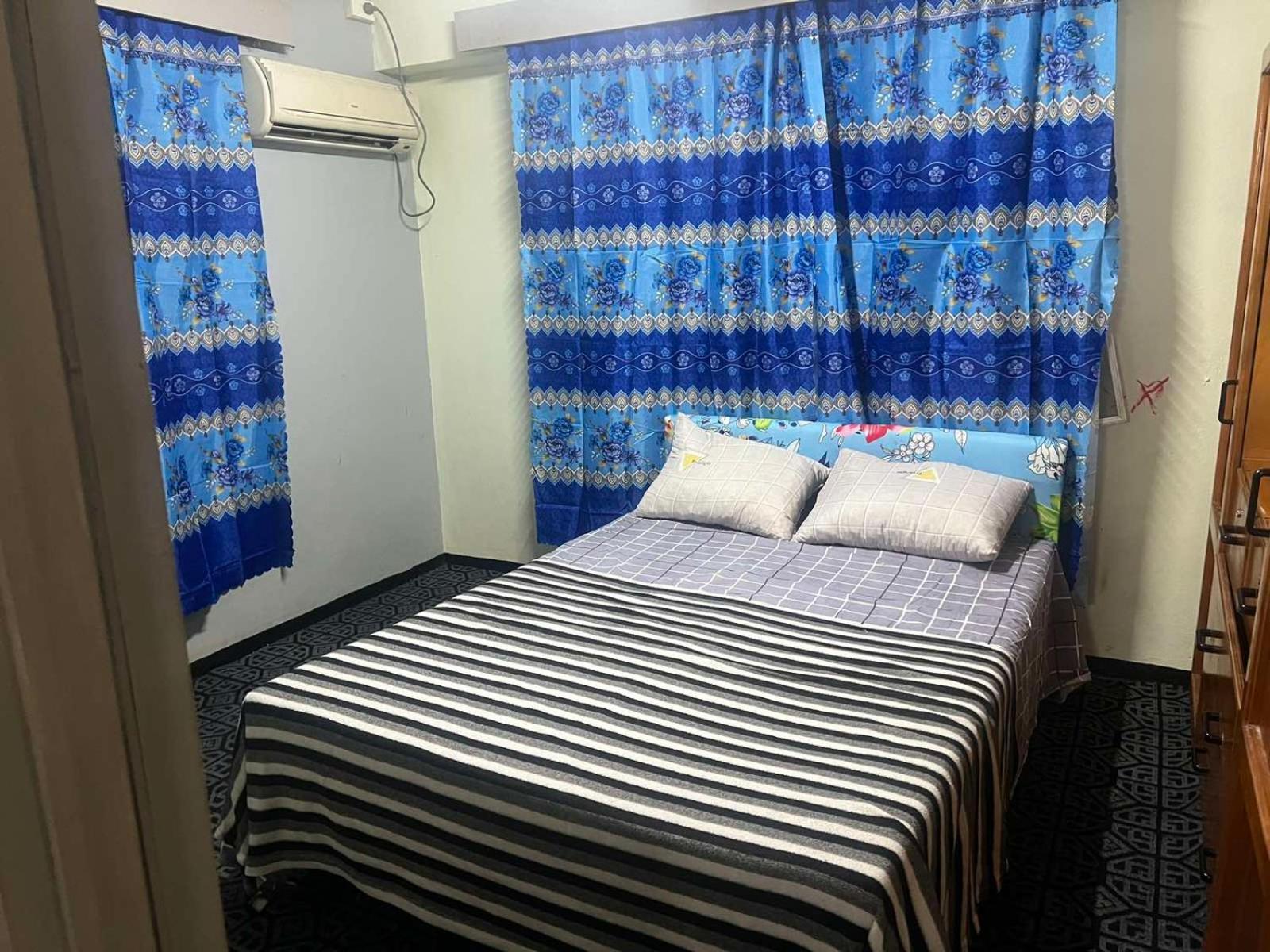 Singhs BNB apartment