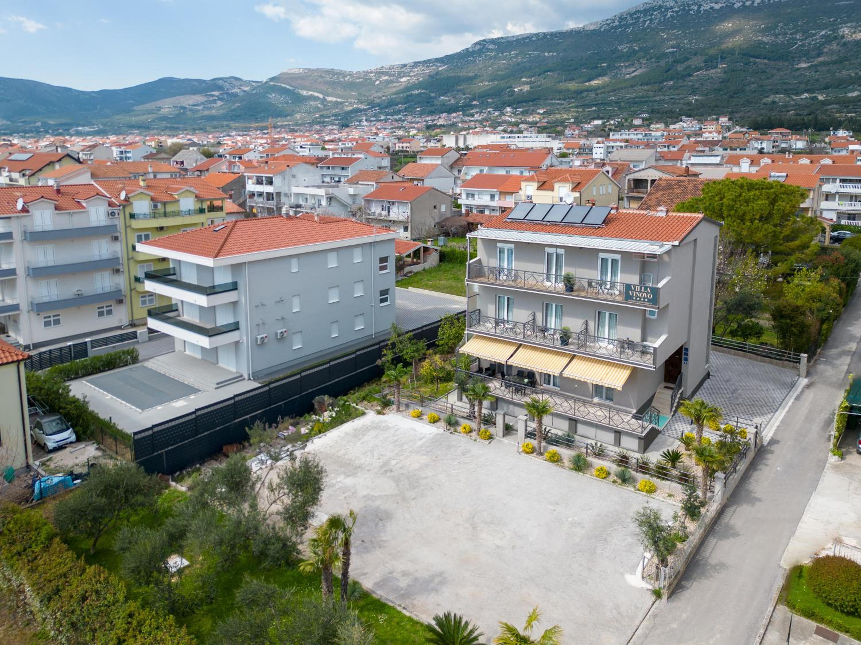 Double bed room with private bathroom and balcony