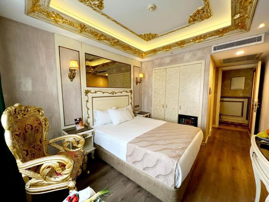 Hotel Buyuk Hamit becomes Buyuk Hamit Otel. - Image 40