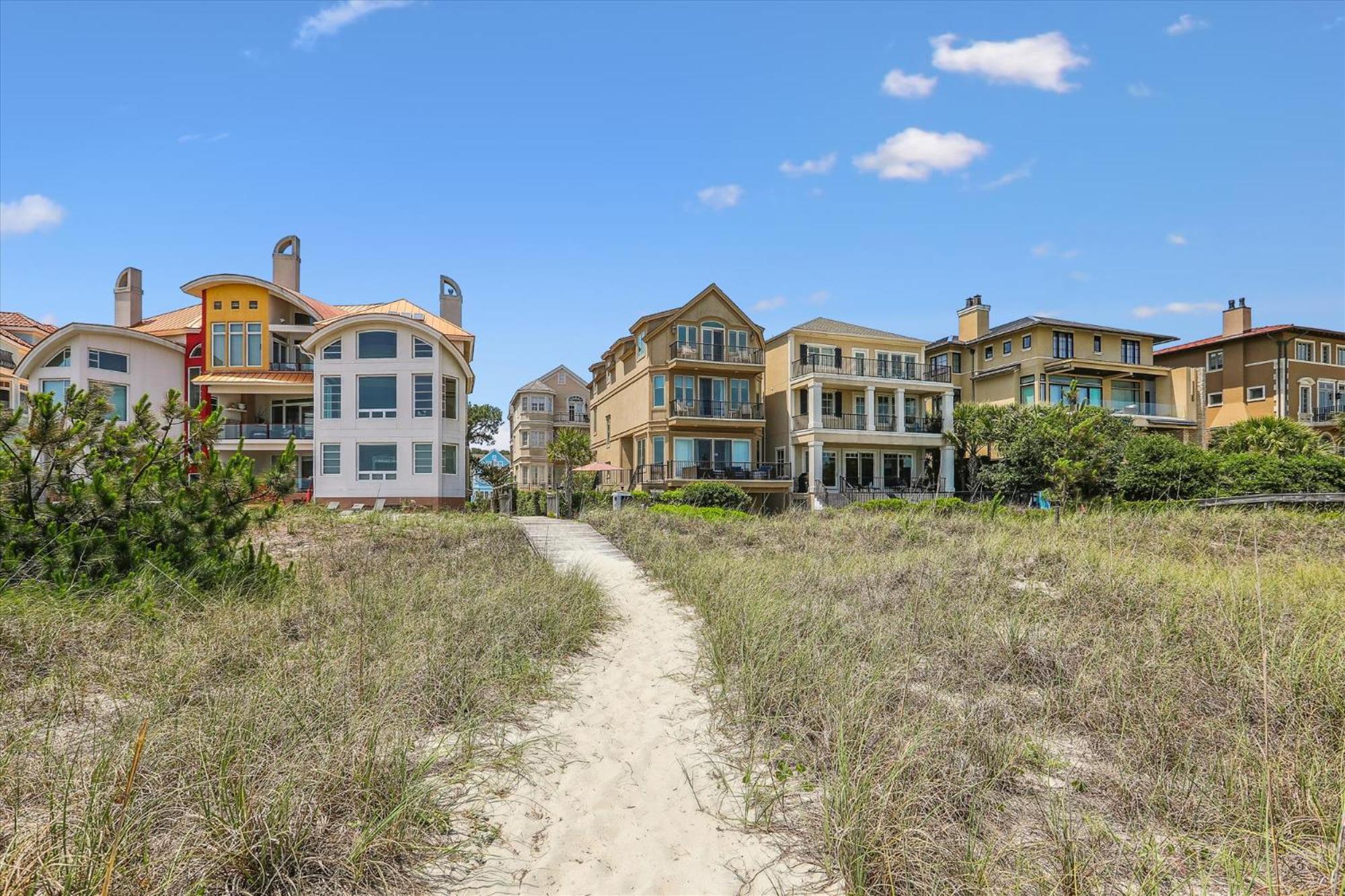 20 Horvaths Peninsula- Oceanfront, Pets OK, Great Location, Free Activities Included view 2