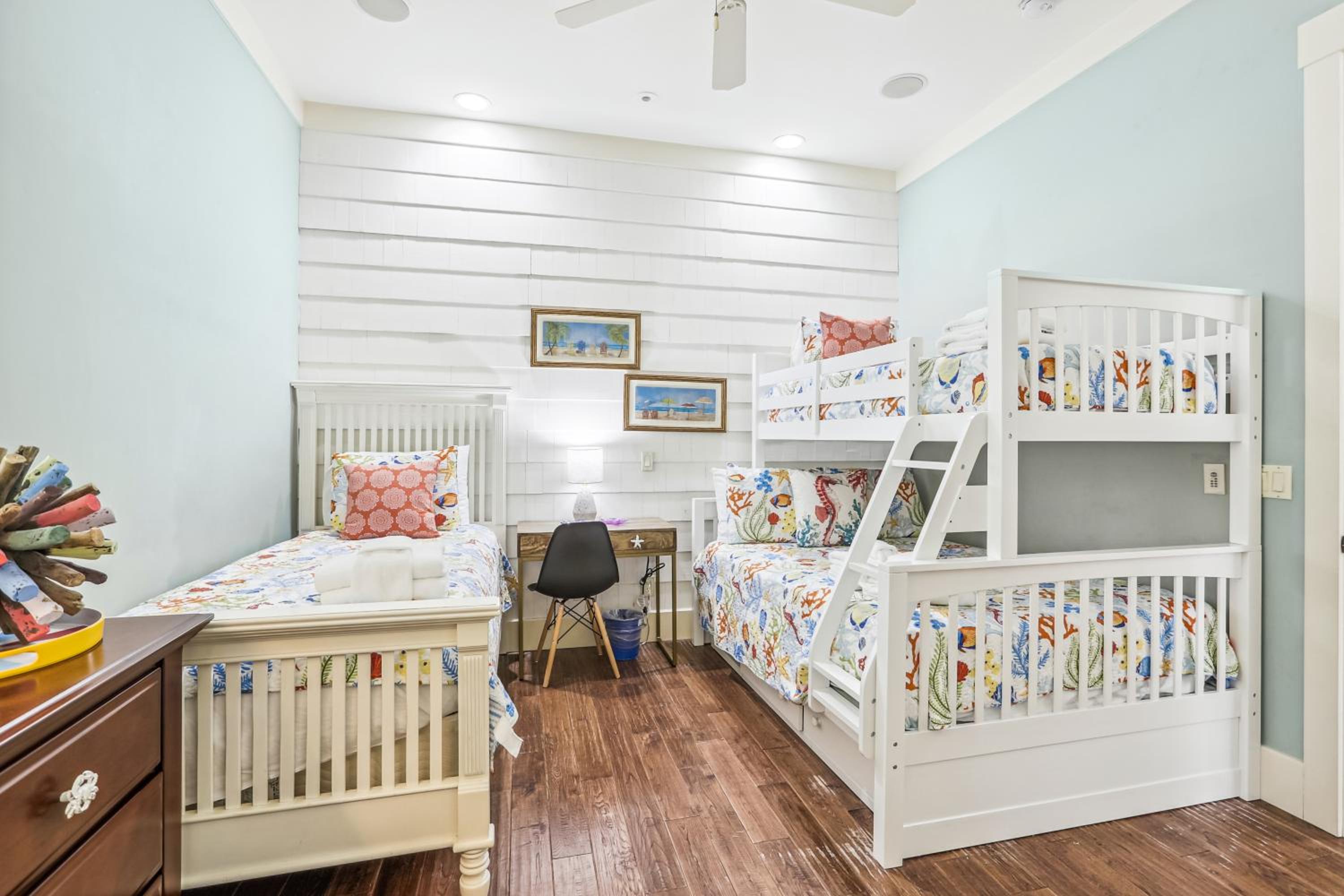 27 Corine Lane- Near Ocean Home with Pool, Seasonal Beach Shuttle! FREE Activities Included