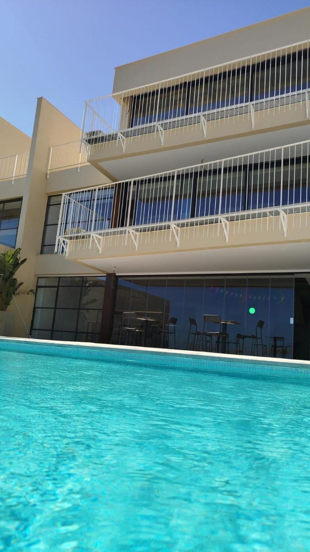 Spacious villa with great views!