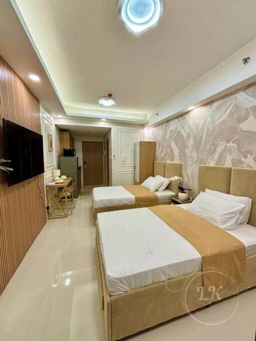Design And Den - LK Urban Suites view 5