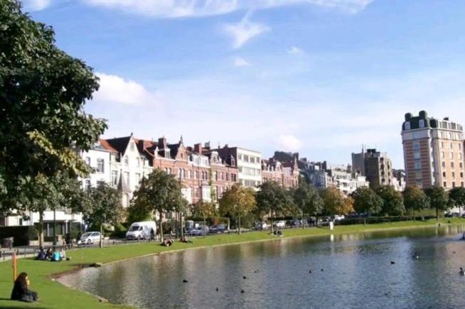 Beautiful 2 bedroom apartment in Place Flagey bxl